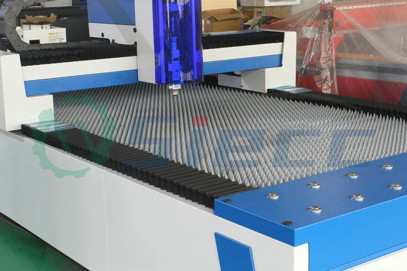 CNC Fiber Laser Cutting Machine 2000W Ipg Raycus Laser Cutter for Metal Engraving Stainless Steel, Carbon Steel, Aluminum Cutting