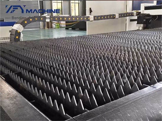 1000 W CNC-Laserschneidmaschine für Metallfasern, Aluminium, Kohlenstoffstahl, Edelstahlblech, China Factor